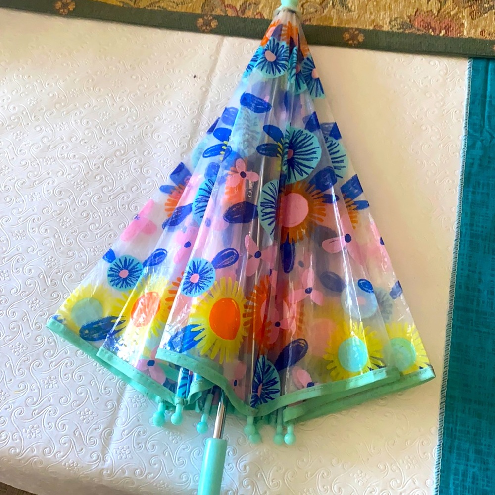 Children’s clear umbrella w/flowers